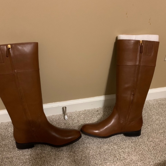 Ralph Lauren Boots - Picture 4 of 5